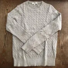 ユニクロ　セーター　レディース