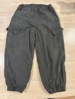 gu カーキカーゴパンツ