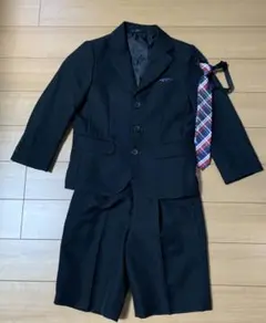 ●値下げしました。子供用スーツ 110cm 上下セット ネクタイ付き