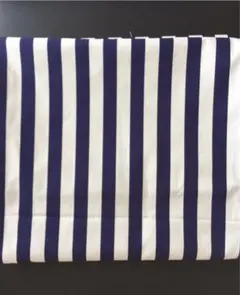 ネイビー&ホワイトのストライプ布地