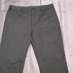 ユニクロ スリムフィットチノ メンズ W82