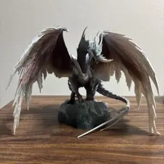 モンスター ハンター　イヴェルカーナ　フィギュア