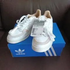 adidas SUPERCOURT スニーカー 26cm ☆新品☆
