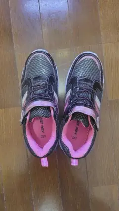 23センチ スニーカー