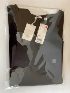 未使用　UNIQLO カシミヤ100% ラウンドネック　ニット　黒 セーター L