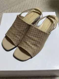 GINZA WASHINGTON サンダル ベージュのサムネイル