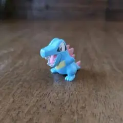 ポケモン　モンコレ　ワニノコ