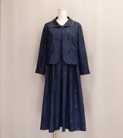 着物リメイク パイピングカラーのジャケットとタックワンピース