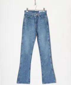 Item thumbnail for item 389ecc15-e74d-451f-a81d-95bcb71aa53a