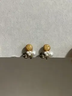 Item thumbnail for item d8081e32-dfaf-4a3a-a6cf-7243dd9bcee2