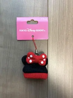【新品未使用】東京ディズニーリゾート　ミニーマウス ニット帽　ストラップ
