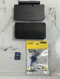ニンテンドー3DS 本体　ブラック。