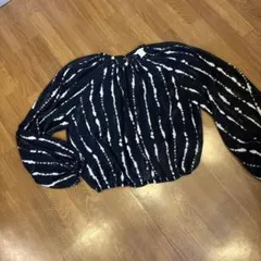 お値下げ　未使用　H＆M 長袖ブラウス