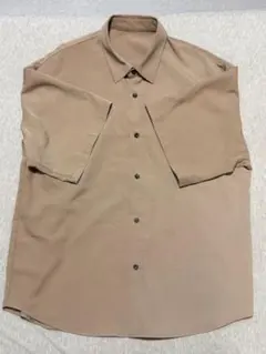 HARE ハレ トロミシャツ 半袖シャツ ベージュ Sサイズのサムネイル