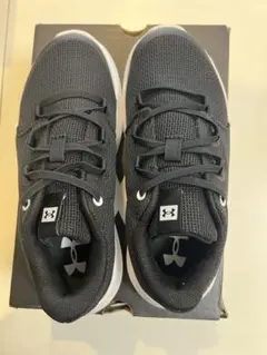 UNDER ARMOUR 21.5cm