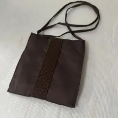 ブラウン ナイロン サコッシュ