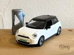 MINI ミニクーパー 1/28 ミニカー ホワイト