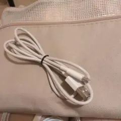 ホワイト USBケーブル USB-A to USB-C