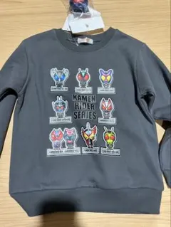 しまむら　仮面ライダー　トレーナー