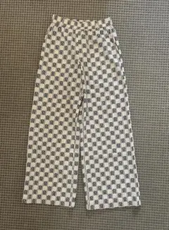 Item thumbnail for item 026091f7-bce5-4b50-af18-05b41108e5c2