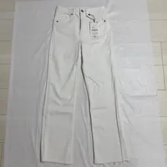 ZARA ホワイト フレアデニムのサムネイル