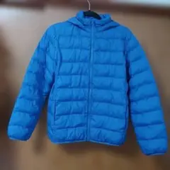 UNIQLO青いフード付きダウンコート 160サイズ