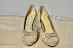 【美品】DIANA　ダイアナ　スエードパンプス　23㎝　ベージュ　日本製