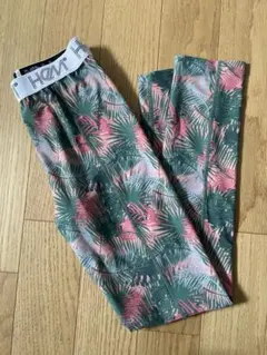 新品未使用　HeM フィットネスウェア　ボタニカル柄　ピンク