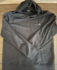 キ*王様 【最終値下げ】 A.P.C. スウェットパーカー　ポルトガル製　希少Xのサムネイル