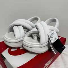 【新品未使用】 NIKE エアマックスアイラ　24 新品箱つき NIKE AIR MAX ISLA 24c アイラ ナイキ 黒 新品箱つき NIKE