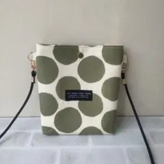 ハンドメイド ちょっとそこまでショルダー ドット アイボリー×カーキ