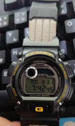 CASIO G-SHOCK DWー9000 トリプルクラウン デジタル腕時計