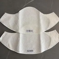 BABYBJÖRN ベビーキャリアMINI　抱っこひも用スタイ2枚セット