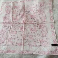 ♪　⑧　　バーバリー　　大判　58cm　　　　ハンカチ　　スカーフ