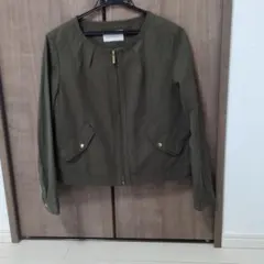 春秋 any SiSカーキ色 ノーカラージャケット