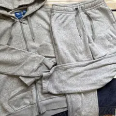 adidas 上下グレースウェット セットアップ