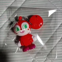 ドキンちゃん　キーホルダー　ガチャガチャ　アンパンマン