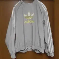 アディダス　トップス