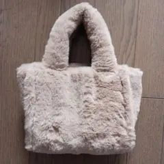 ファートートバッグ