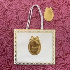 ★DIOR★ディオール★ホリデー限定2026★ショッパー★A4位★紙のメダリオン