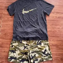 NIKE トレーニングTシャツ&ショーツ XL
