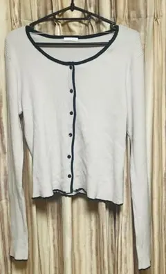 GU UVカット　バイカラーカーディガン