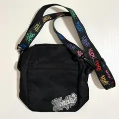 WESTꓸ Wtrouble ぼちぼち入るおポーチ ショルダーバッグのサムネイル
