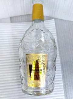 Comtesse de Cerhes Cuvée 01 Grand Cru空き瓶のサムネイル