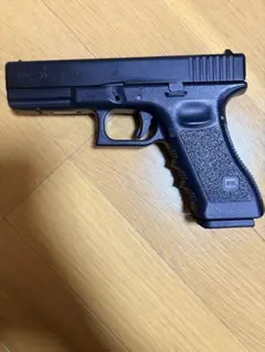 GLOCK 18C ガスガン 9x19 マガジン付き - メルカリ