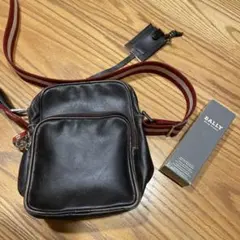 BALLY　ショルダーバッグ バリーライン　ストライプ　オールレザーのサムネイル