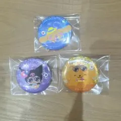 セリア サンリオキャラクターズサマーバケーション ホログラム缶バッジのサムネイル