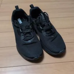 PUMA スニーカー ブラック 27cm