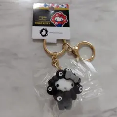 ハローキティ　サンリオ ミャクミャク キーホルダー　ブラック