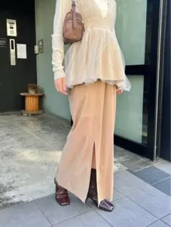 定価7590円　新品未開封【Kastane】ベロアチュールスカート